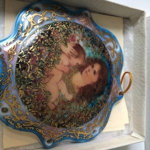 Edne Hibel Ornament "Dawn of a New Era" 1999